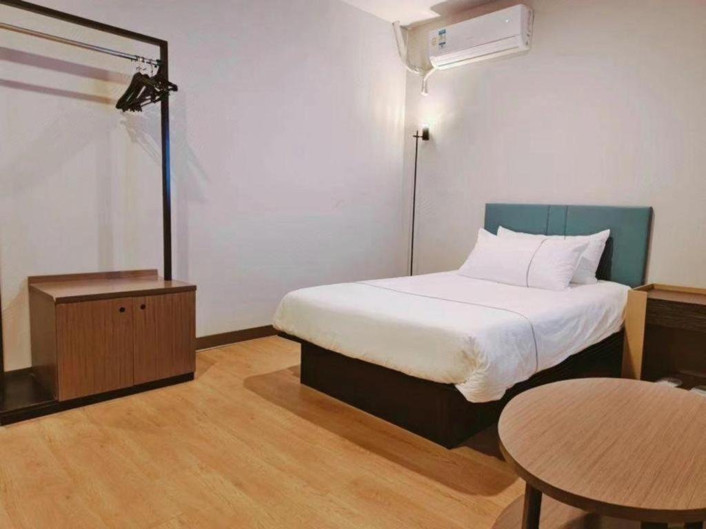Magnotel Hotel Shanghai Railway Station Magnolia Plaza מראה חיצוני תמונה