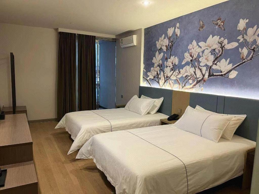 Magnotel Hotel Shanghai Railway Station Magnolia Plaza מראה חיצוני תמונה