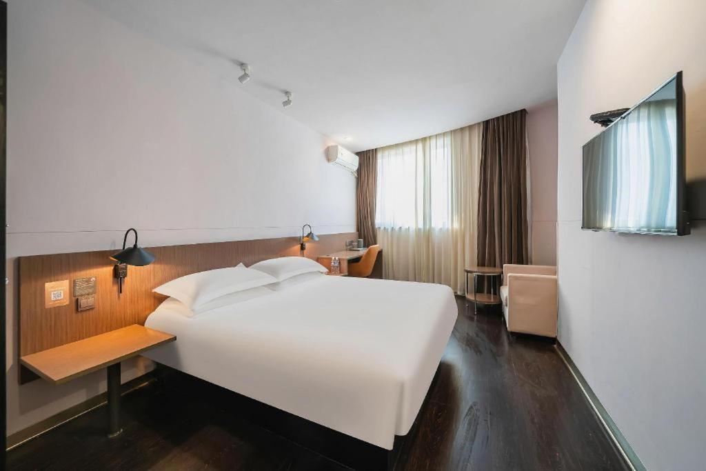 Magnotel Hotel Shanghai Railway Station Magnolia Plaza מראה חיצוני תמונה