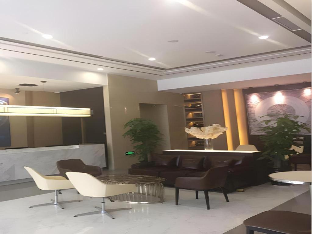 Magnotel Hotel Shanghai Railway Station Magnolia Plaza מראה חיצוני תמונה