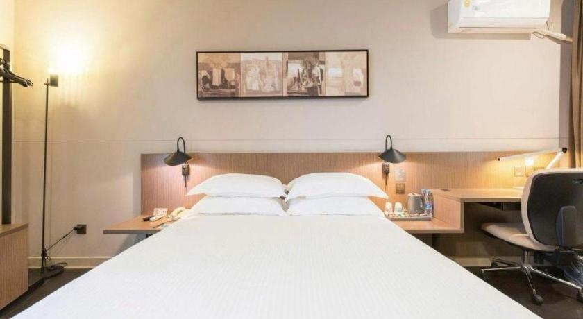 Magnotel Hotel Shanghai Railway Station Magnolia Plaza מראה חיצוני תמונה