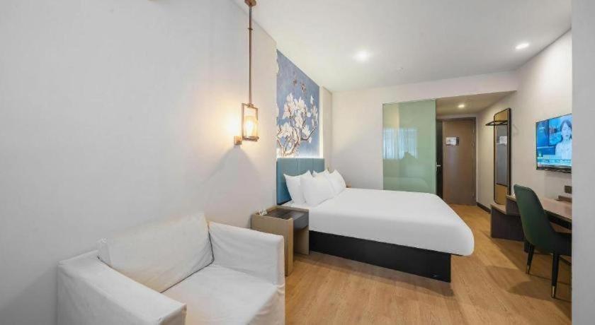 Magnotel Hotel Shanghai Railway Station Magnolia Plaza מראה חיצוני תמונה